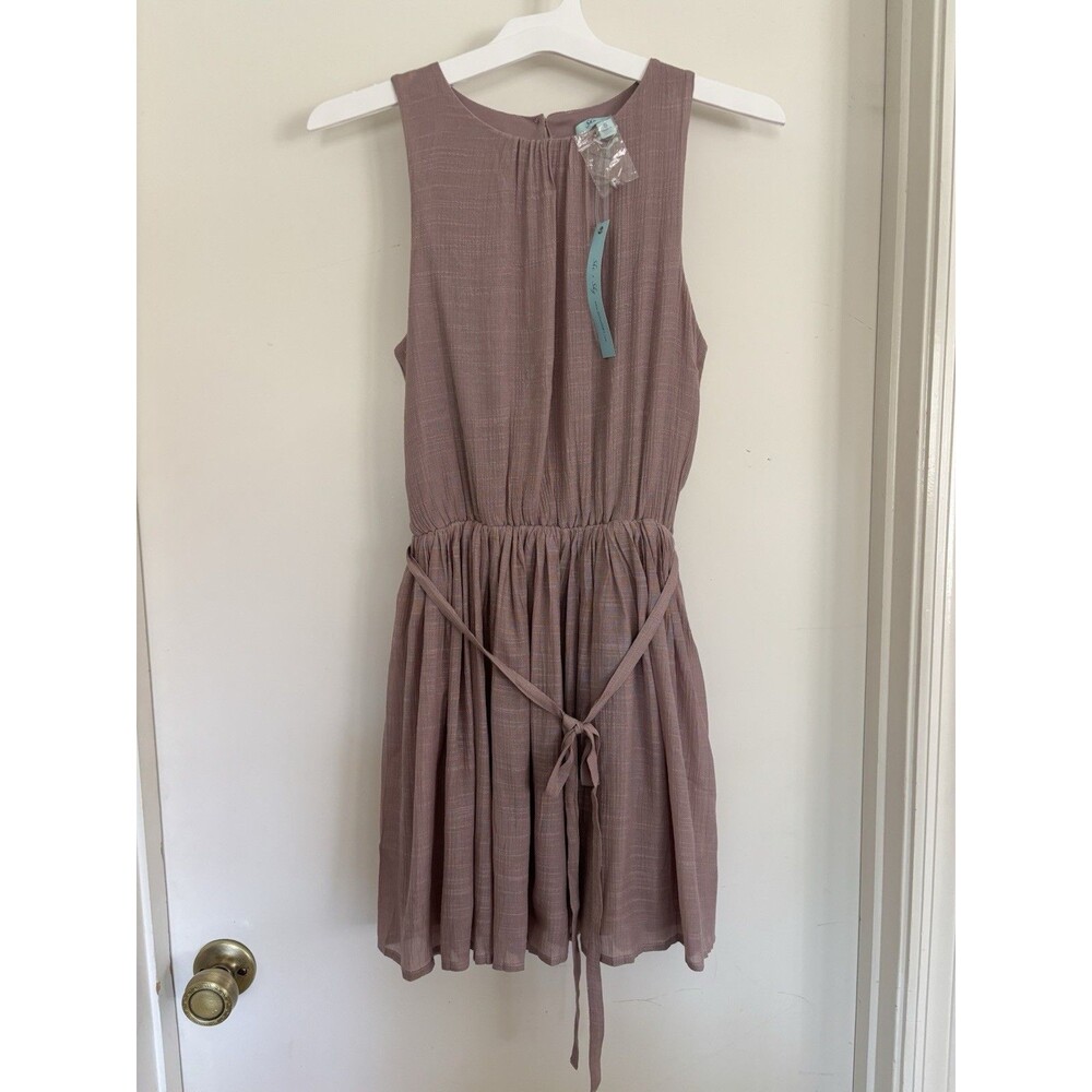 She + Sky NWT Dusty Pink Pleated Dress Size Small